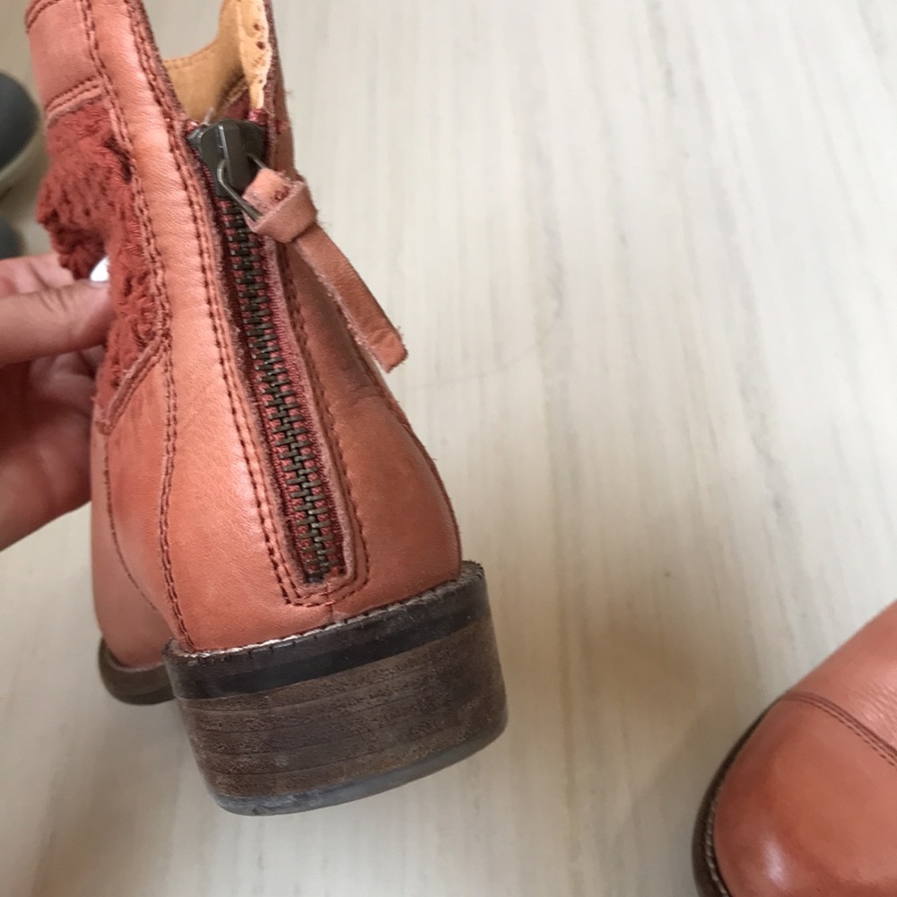 Latigo genuine leather rust color ankle boot - Picture 8 of 9